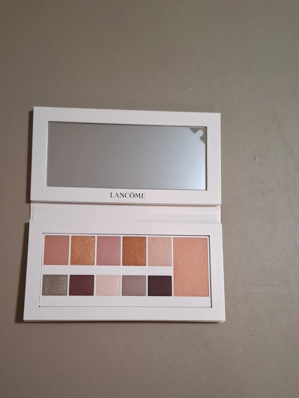 Lancôme Holiday 2023 Eye And Face Palette Limited Edition Matte Glossy Glitter